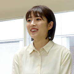 鎌田 杏里 さん