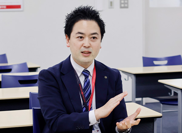 日建人